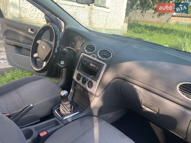 Хэтчбек Ford Focus 2007 в Каменец-Подольском