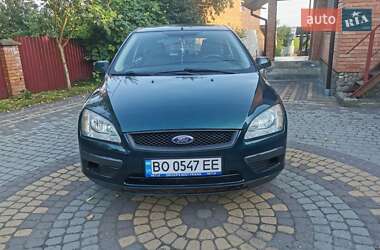 Хэтчбек Ford Focus 2007 в 