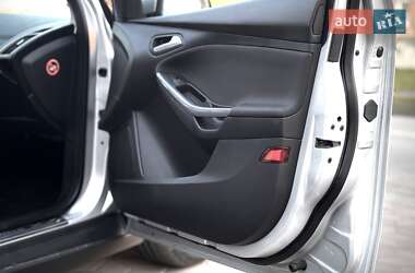 Универсал Ford Focus 2012 в 