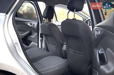 Универсал Ford Focus 2012 в 