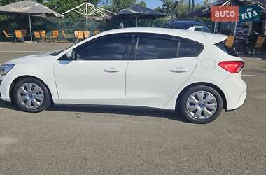 Хэтчбек Ford Focus 2019 в 