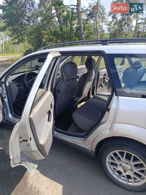 Універсал Ford Focus 2002 в Чернігові