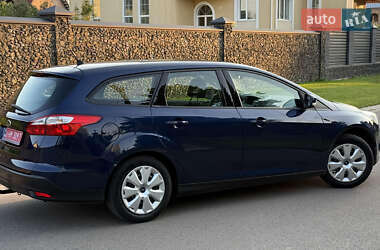 Універсал Ford Focus 2012 в  фото 8 Універсал Ford Focus 2012 в