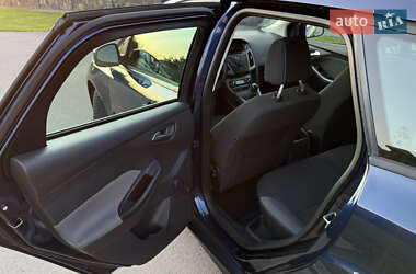 Універсал Ford Focus 2012 в  фото 16 Універсал Ford Focus 2012 в