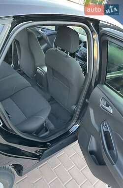 Хэтчбек Ford Focus 2018 в 