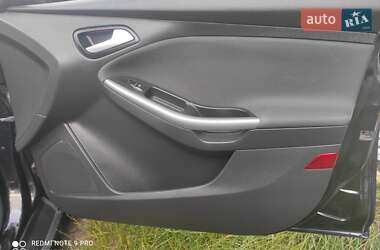 Универсал Ford Focus 2013 в 