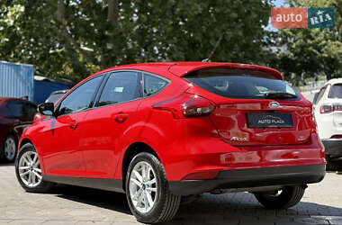 Хэтчбек Ford Focus 2016 в 