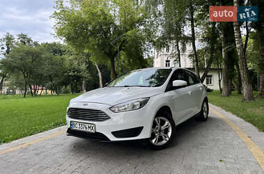 Хетчбек Ford Focus 2015 в Львові