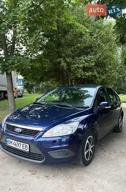 Хэтчбек Ford Focus 2011 в 