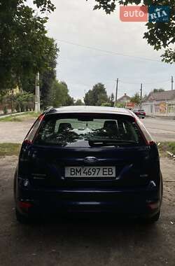 Хэтчбек Ford Focus 2011 в 
