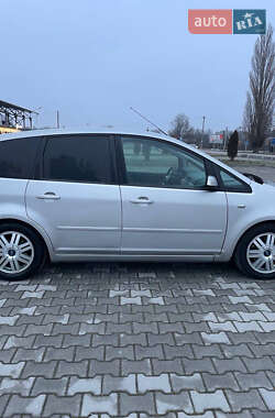 Хэтчбек Ford Focus 2007 в 