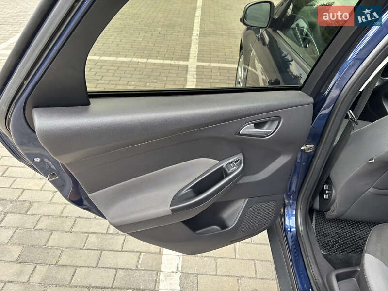 Универсал Ford Focus 2011 в Луцке