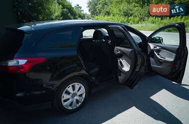 Универсал Ford Focus 2013 в 