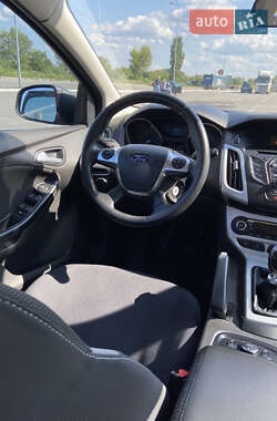 Универсал Ford Focus 2013 в 