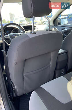 Универсал Ford Focus 2013 в 