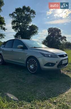 Хетчбек Ford Focus 2009 в Черкасах