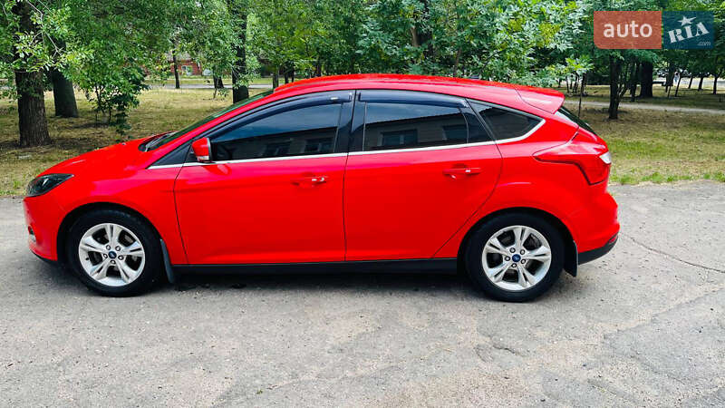 Хэтчбек Ford Focus 2012 в Львове