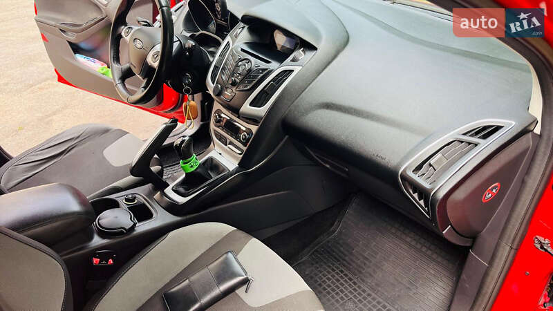 Хэтчбек Ford Focus 2012 в Львове
