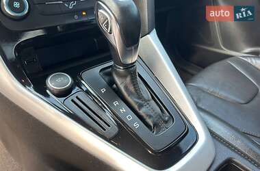 Седан Ford Focus 2016 в 