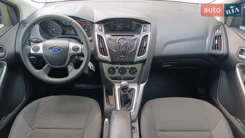 Седан Ford Focus 2014 в Киеве
