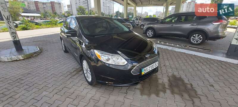 Хэтчбек Ford Focus 2013 в Киеве