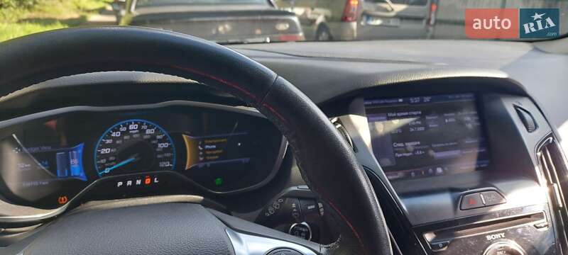 Хэтчбек Ford Focus 2013 в Киеве