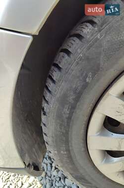 Хэтчбек Ford Focus 2005 в 