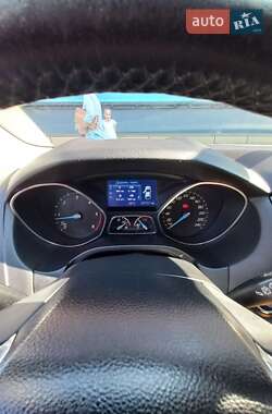 Универсал Ford Focus 2013 в 