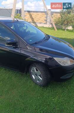 Универсал Ford Focus 2009 в 