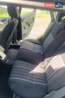 Универсал Ford Focus 2009 в 