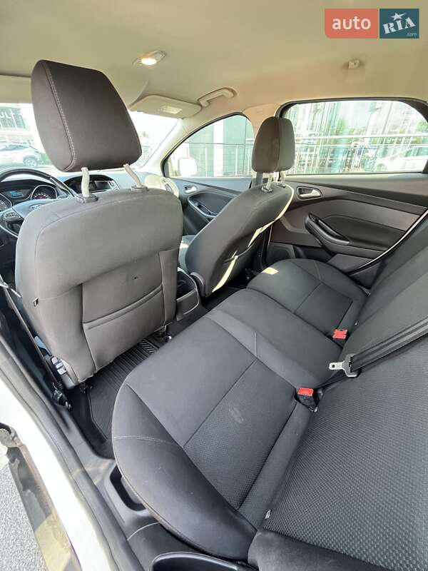 Хэтчбек Ford Focus 2017 в Киеве