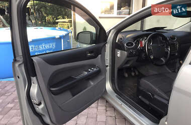 Универсал Ford Focus 2009 в 