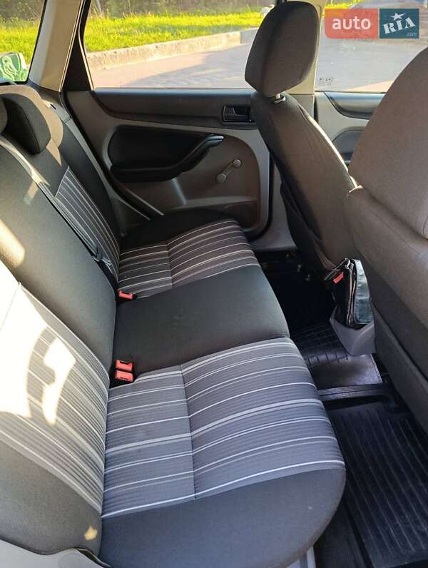 Универсал Ford Focus 2010 в Житомире