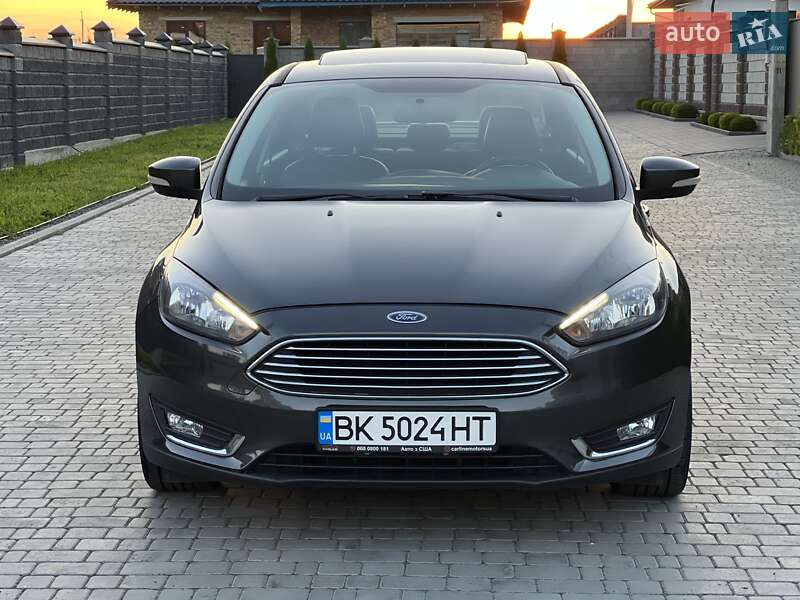 Седан Ford Focus 2015 в Ровно