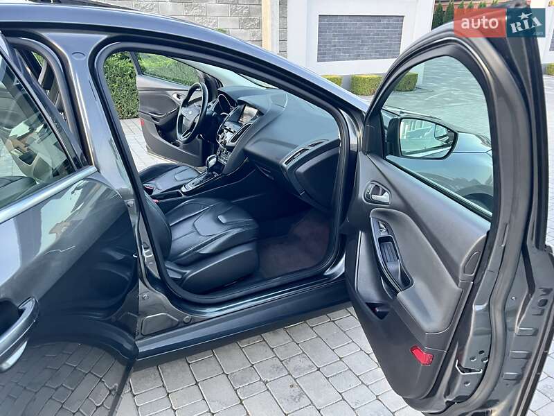 Седан Ford Focus 2015 в Ровно