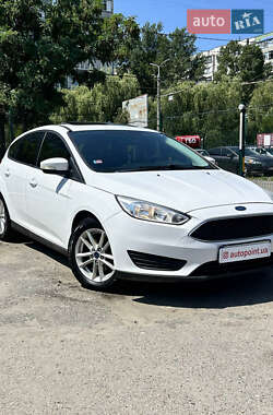 Хэтчбек Ford Focus 2016 в Сумах