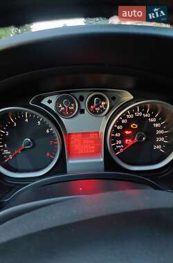 Хэтчбек Ford Focus 2008 в 