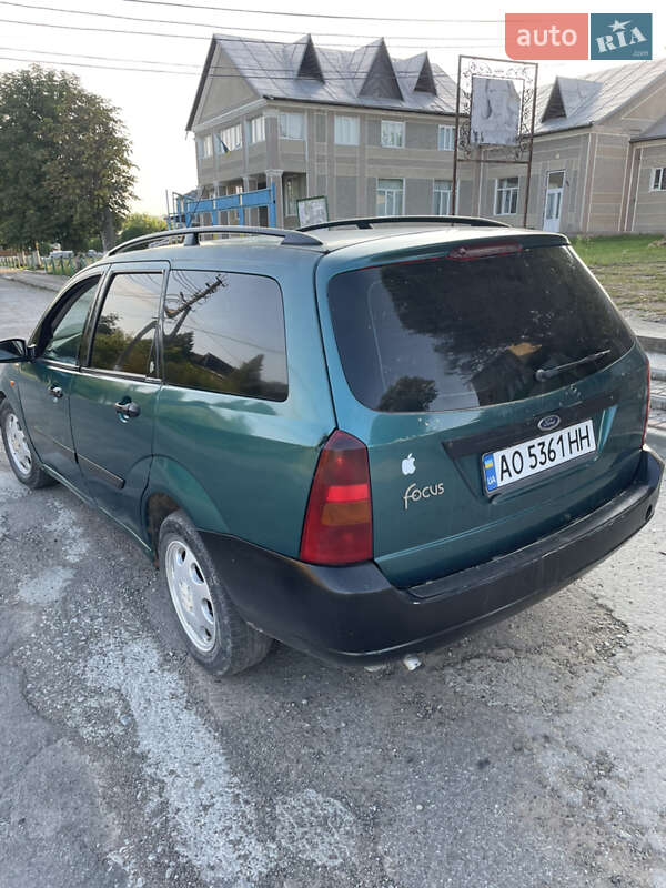 Универсал Ford Focus 1999 в Черновцах