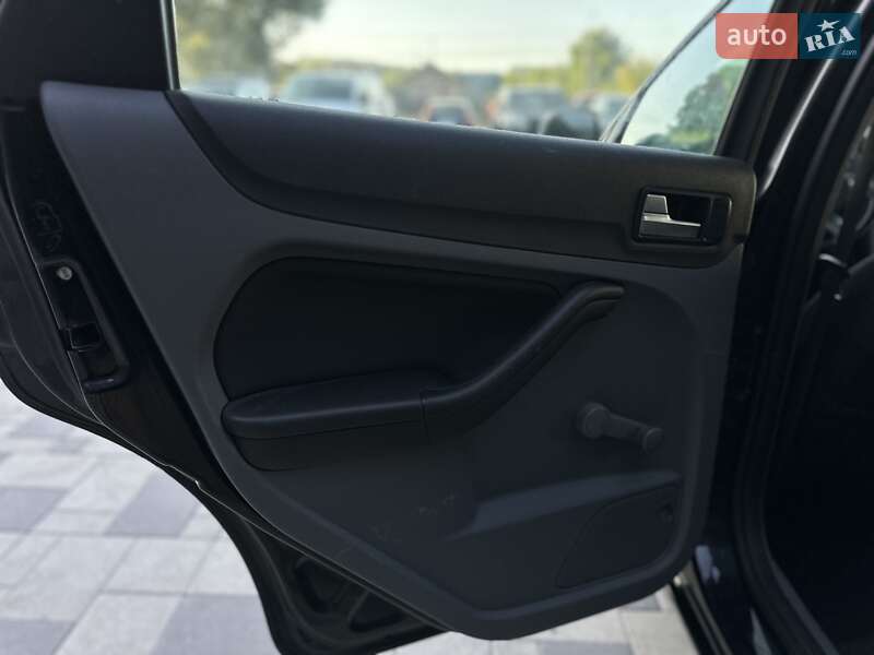 Универсал Ford Focus 2010 в Ивано-Франковске фото 13 Универсал Ford Focus 2010 в Ивано-Франковске