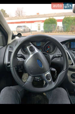 Универсал Ford Focus 2012 в 