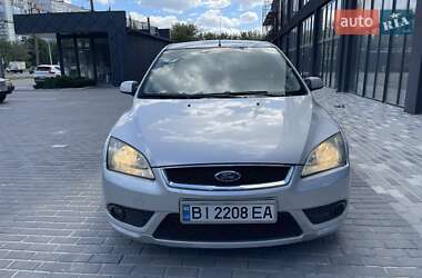 Хэтчбек Ford Focus 2006 в 