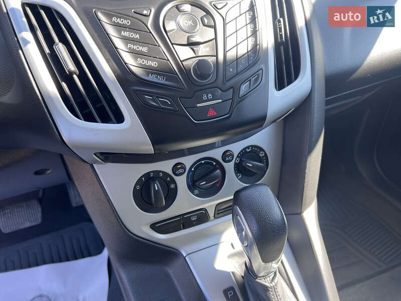 Хэтчбек Ford Focus 2014 в Нововолынске