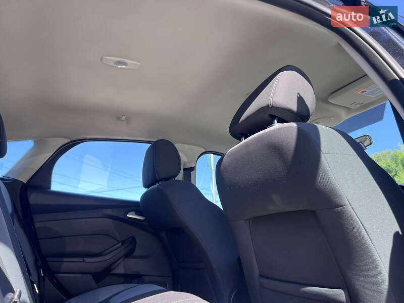 Хэтчбек Ford Focus 2014 в Нововолынске