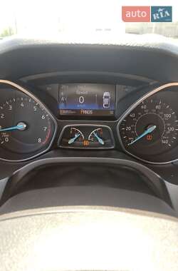 Хэтчбек Ford Focus 2015 в 