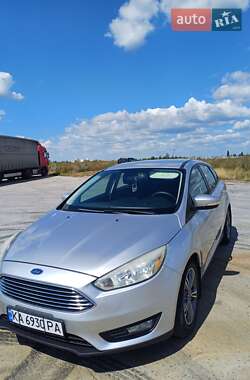 Хэтчбек Ford Focus 2015 в Коростене