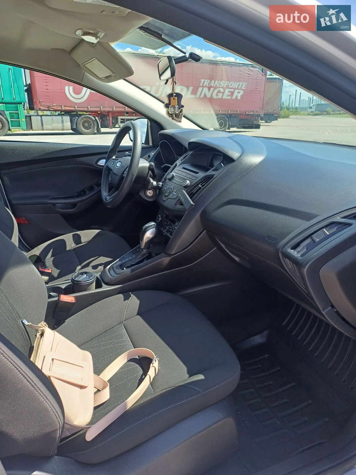 2015 Ford Focus - мініатюра 15