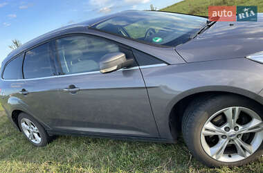 Универсал Ford Focus 2013 в 