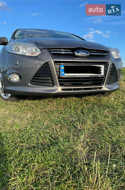 Универсал Ford Focus 2013 в 