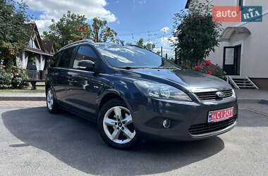 Универсал Ford Focus 2010 в 