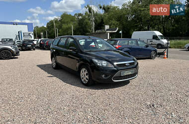 Универсал Ford Focus 2011 в 